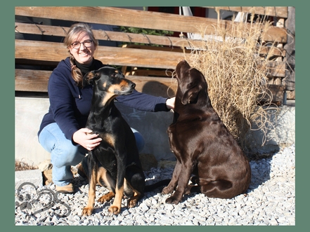 Jenny mit Hunden